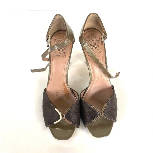 Vince Camuto Gold and Brown Heels - Picture 2 of 7